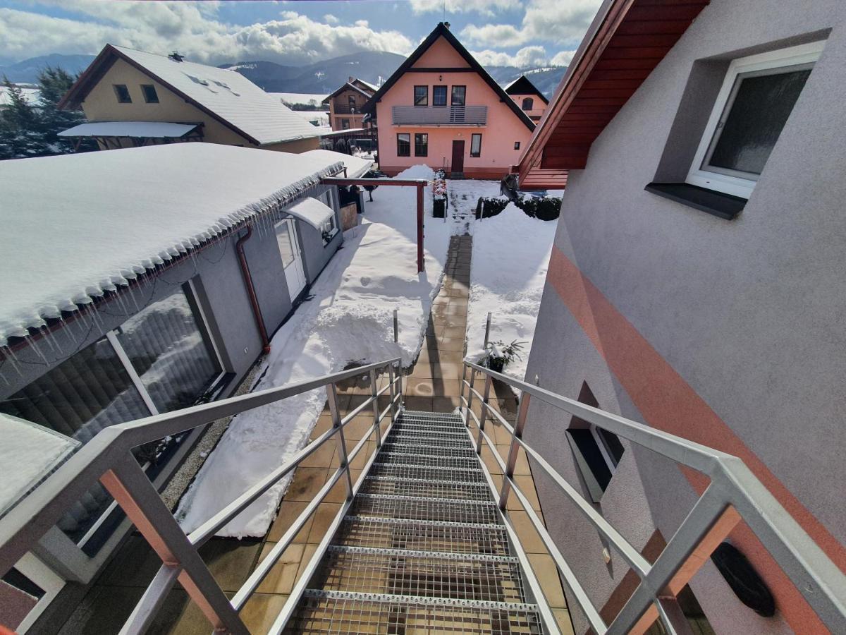 Apartmanovy Dom Stela Bešeňová Eksteriør bilde