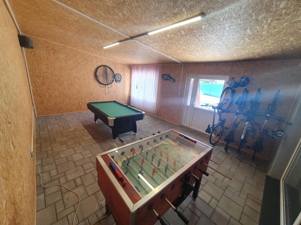 Apartmanovy Dom Stela Bešeňová Eksteriør bilde