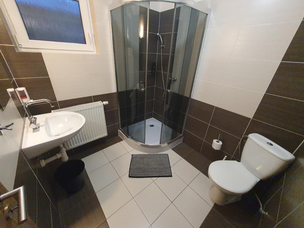 Apartmanovy Dom Stela Bešeňová Eksteriør bilde