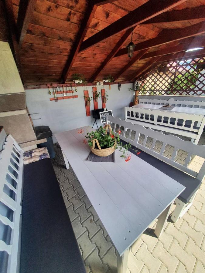 Apartmanovy Dom Stela Bešeňová Eksteriør bilde